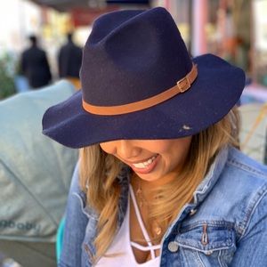 Meet your Posher, Rea